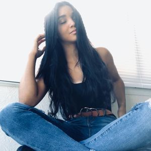 Meet your Posher, Nicole